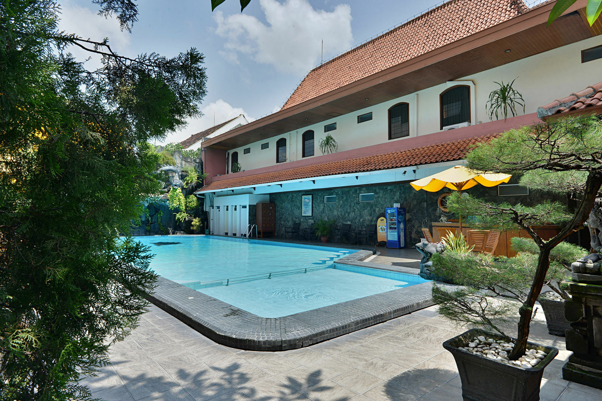 Zen Rooms Jogja Cendrawasih Pakualaman Exterior photo